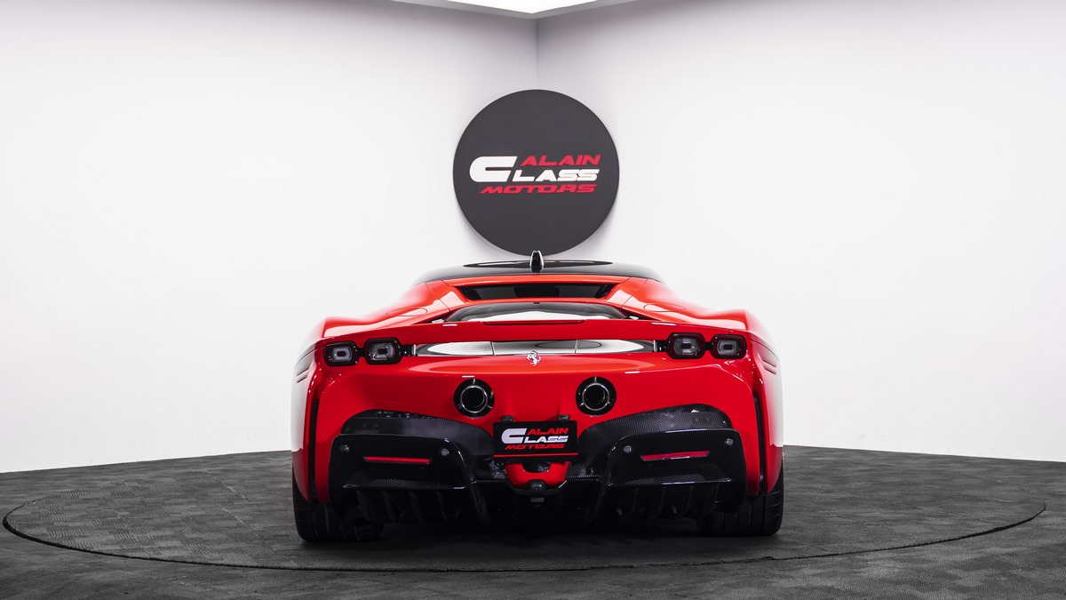 2022 Ferrari SF90 Stradale, 12/16
