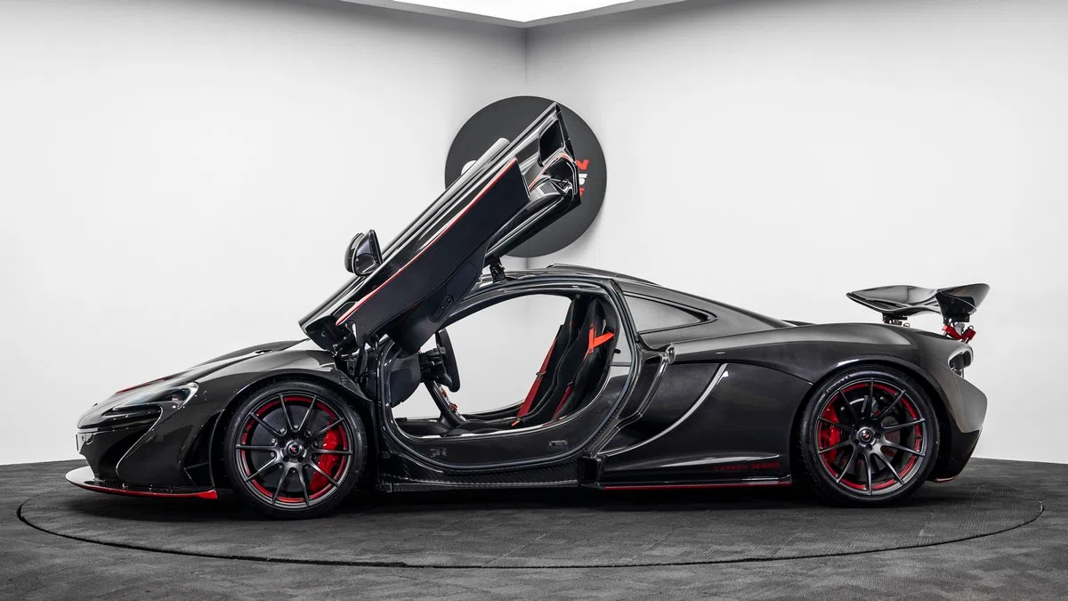 2015 McLaren P1 Carbon Series – 1 of 5 for sale, exterior