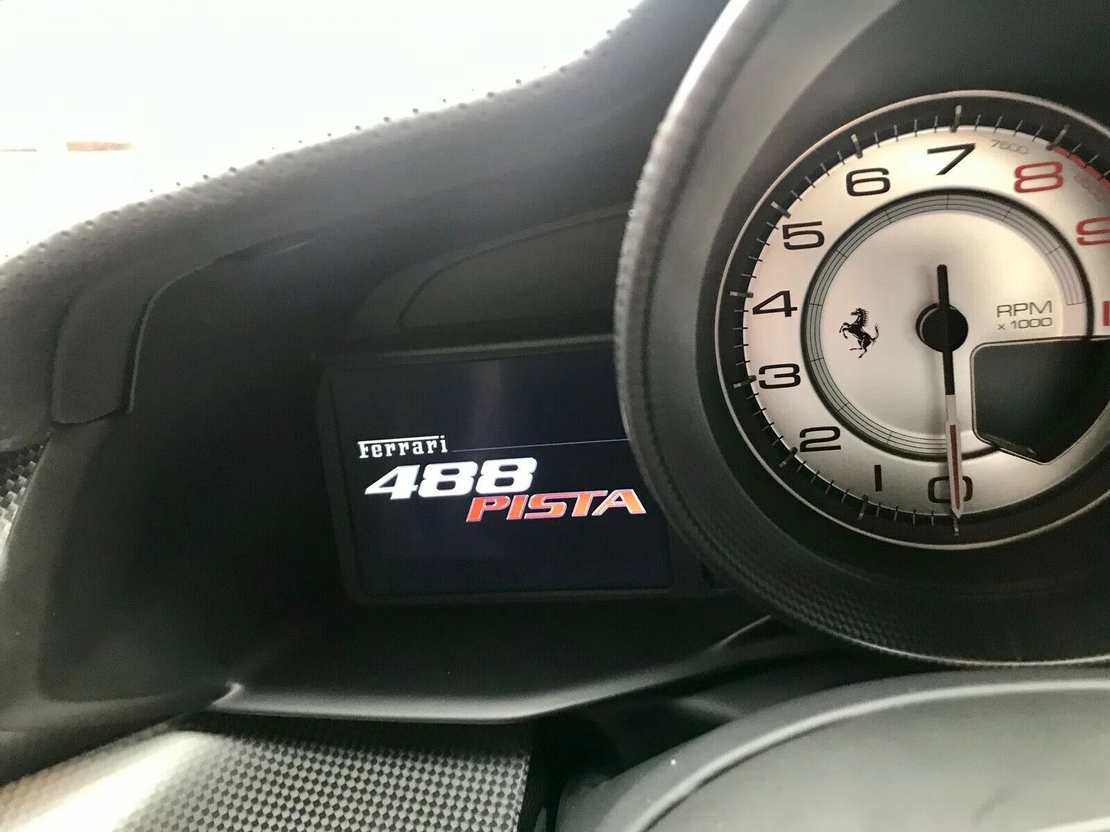 2019 Ferrari 488 Pista interior, Black