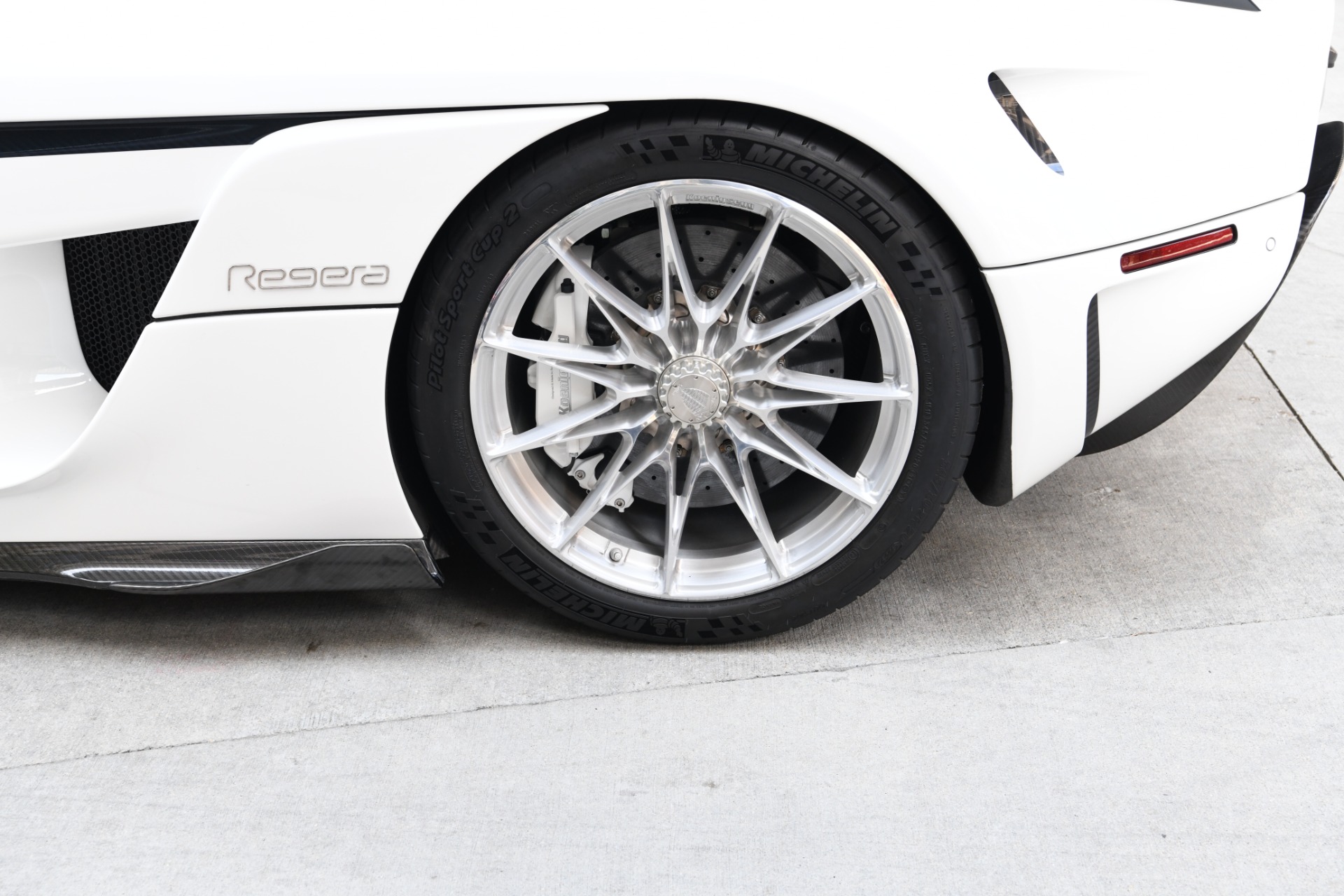 2021 Koenigsegg Regera, 6/19