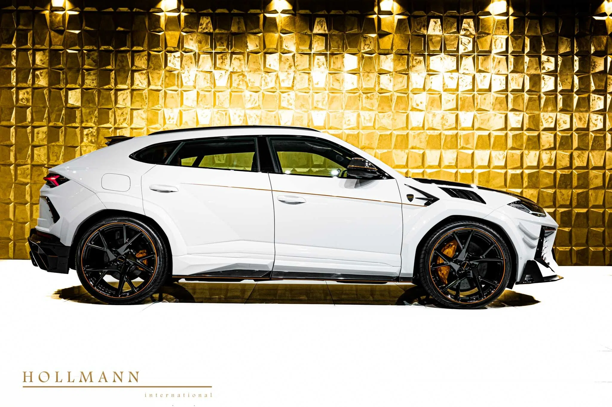 2022 Mansory Urus Venatus for sale, exterior