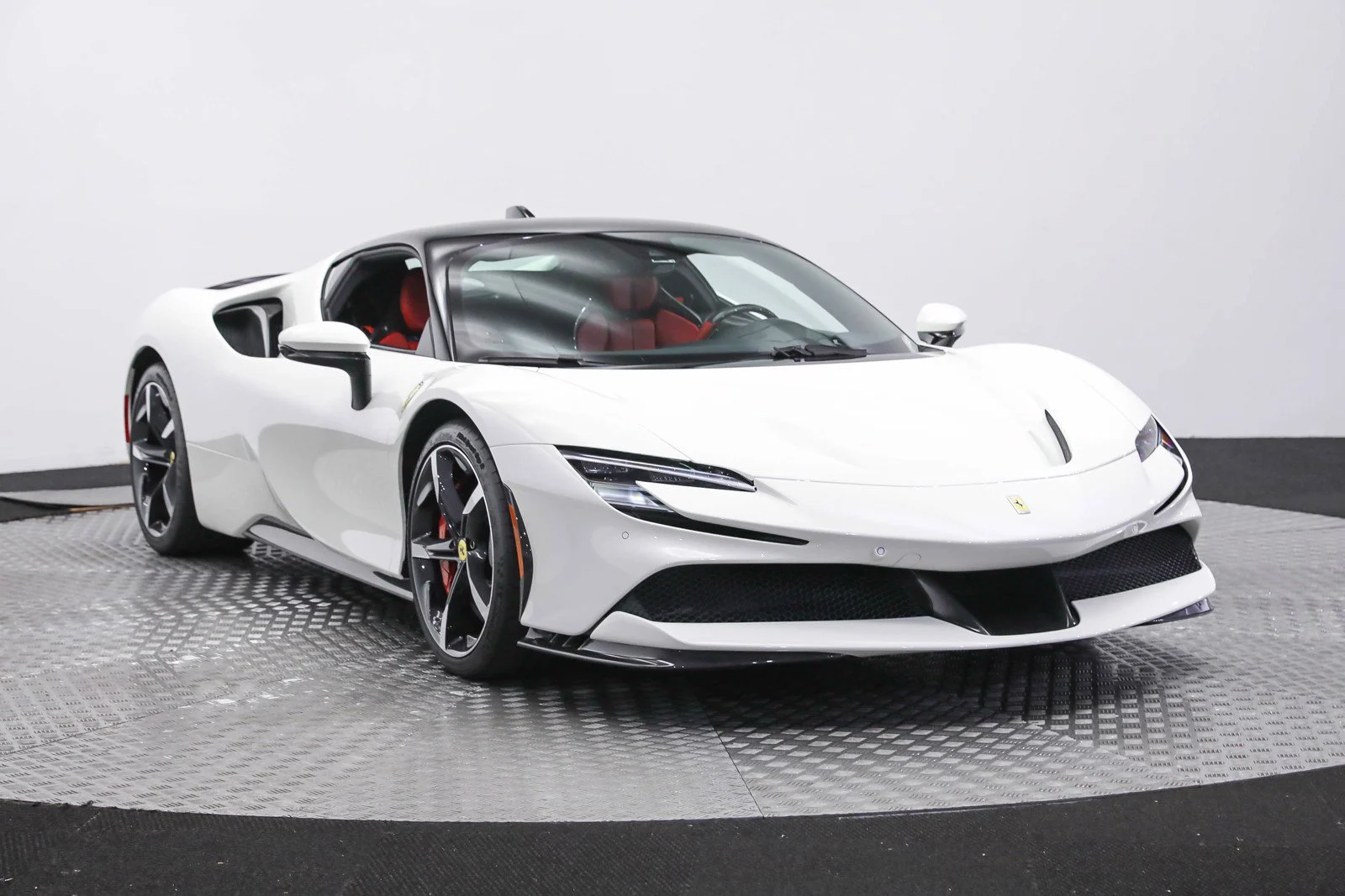 2022 Ferrari SF90 Stradale