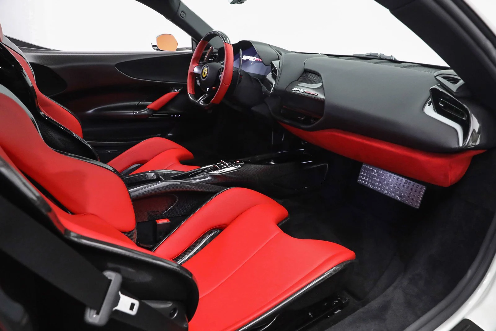 2022 Ferrari SF90 Stradale, 13/20