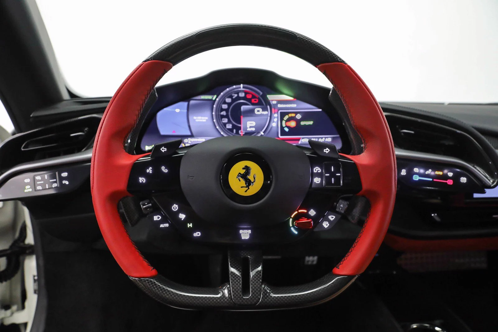 2022 Ferrari SF90 Stradale, 18/20