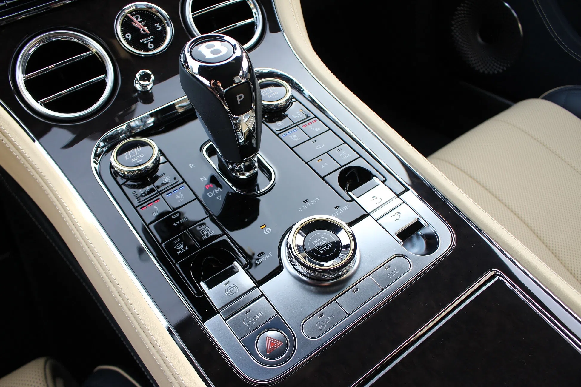 2019 Bentley Continental GT Mulliner 22 interior, center console, Beige
