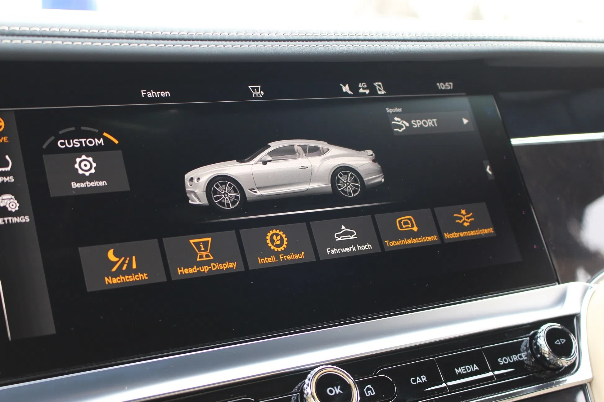 2019 Bentley Continental GT Mulliner 22 interior, Beige