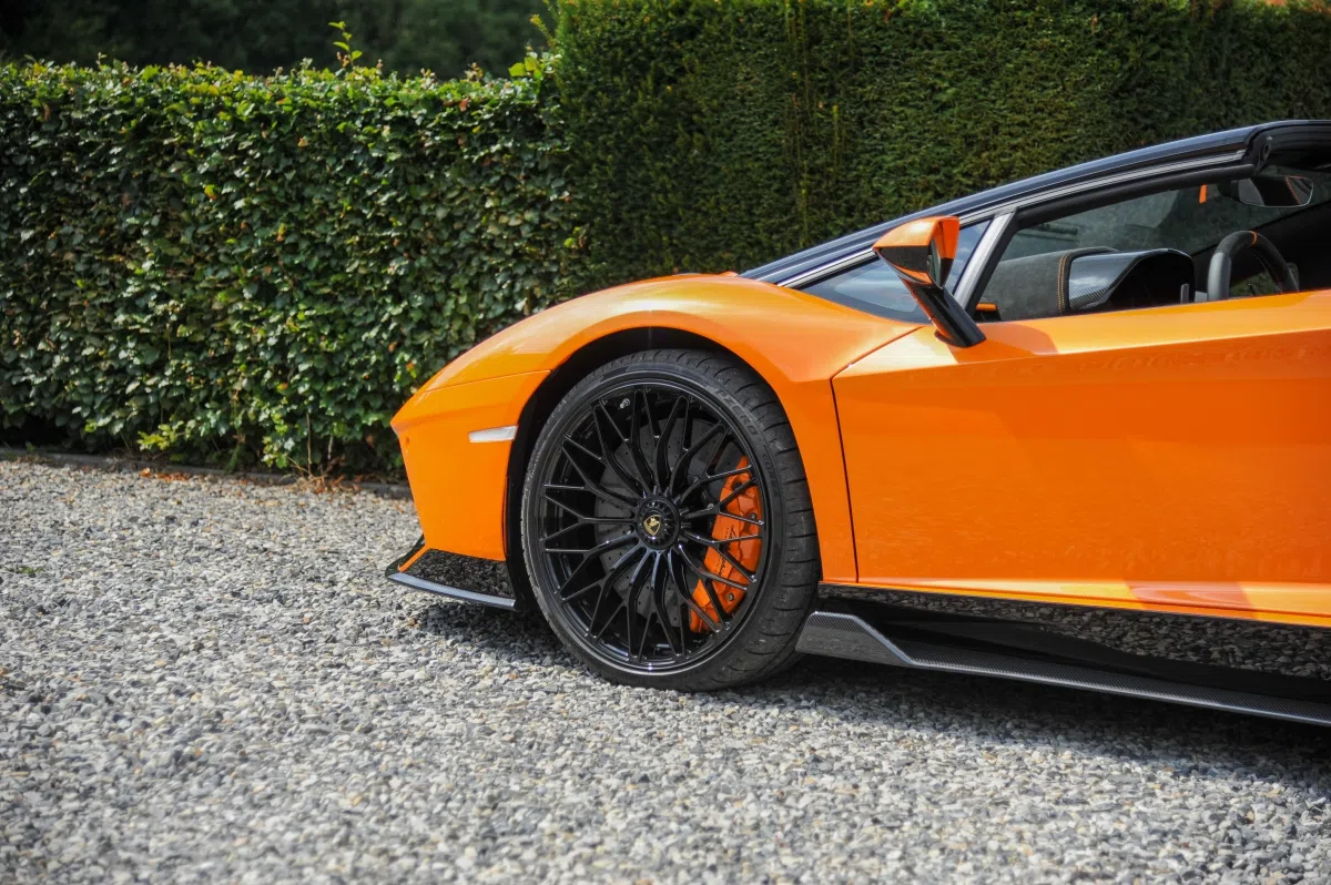 2022 Lamborghini Aventador LP 780-4 Ultimae Roadster for sale, exterior