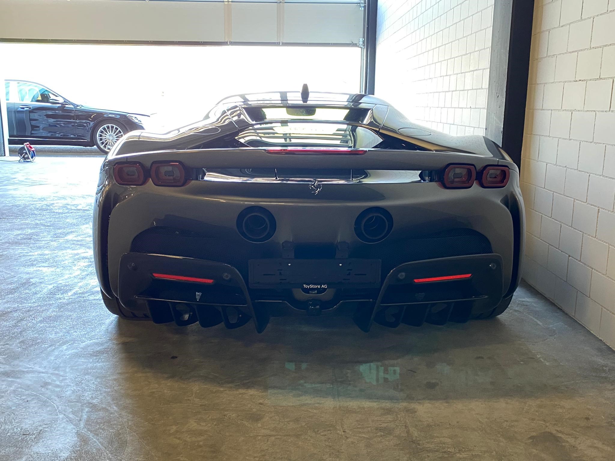 2021 FERRARI SF90 Stradale, 8/11