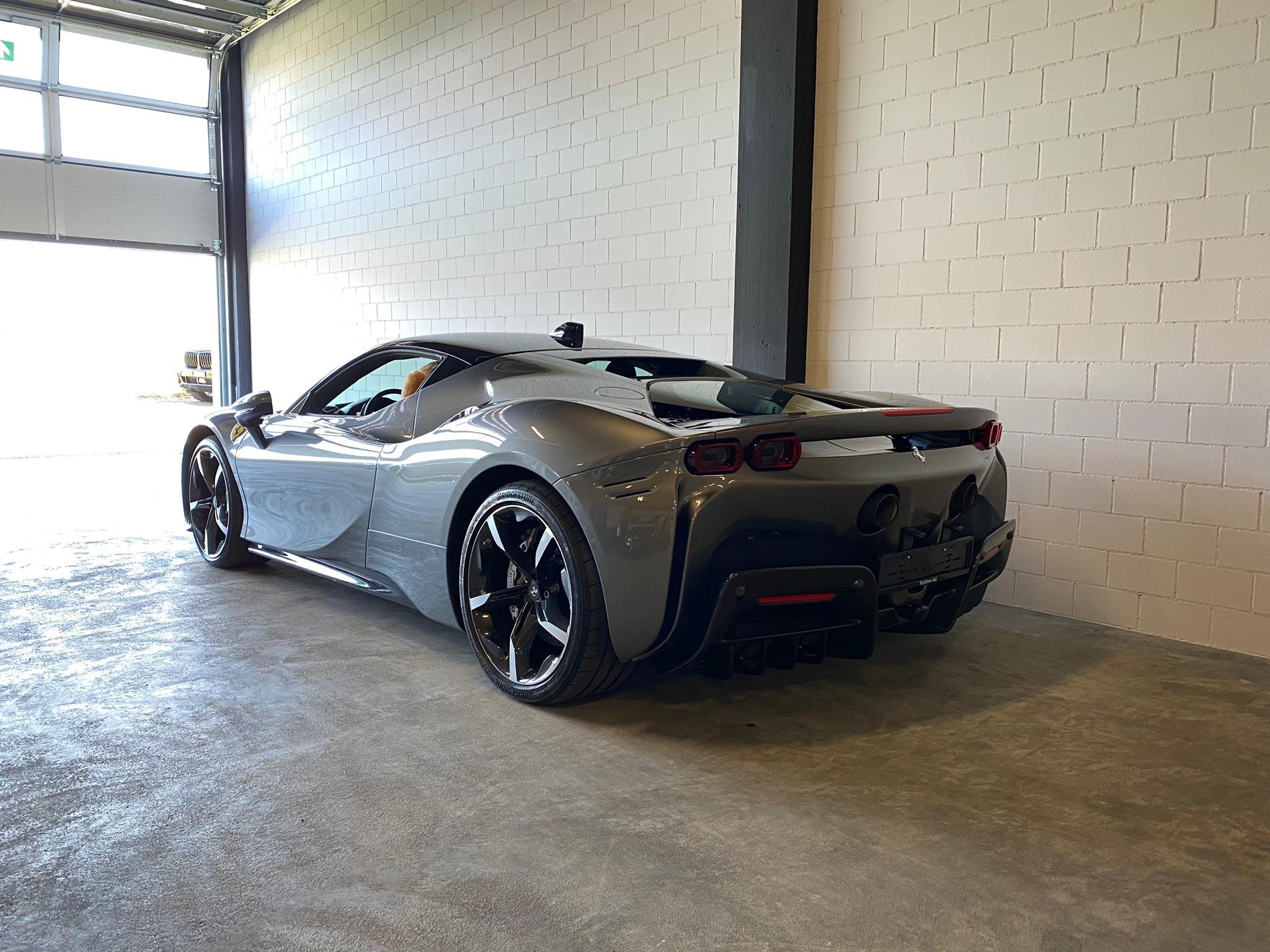 2021 FERRARI SF90 Stradale, 10/11