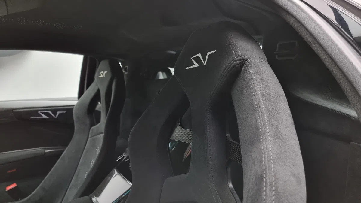 2010 Lamborghini Murcielago SV – 1 of 186 interior