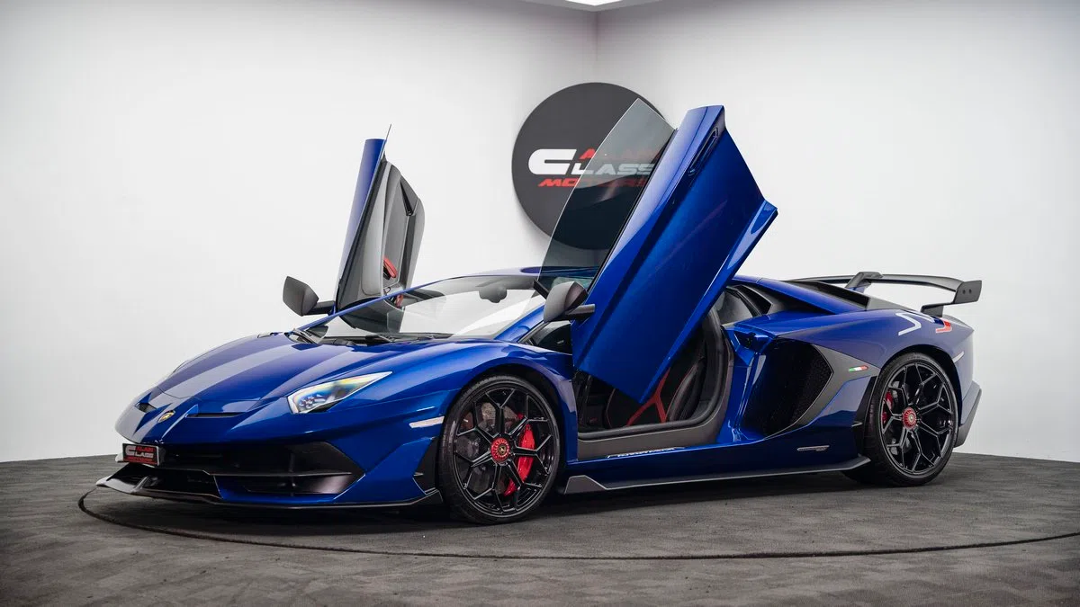 2019 Lamborghini Aventador SVJ – 1 of 900