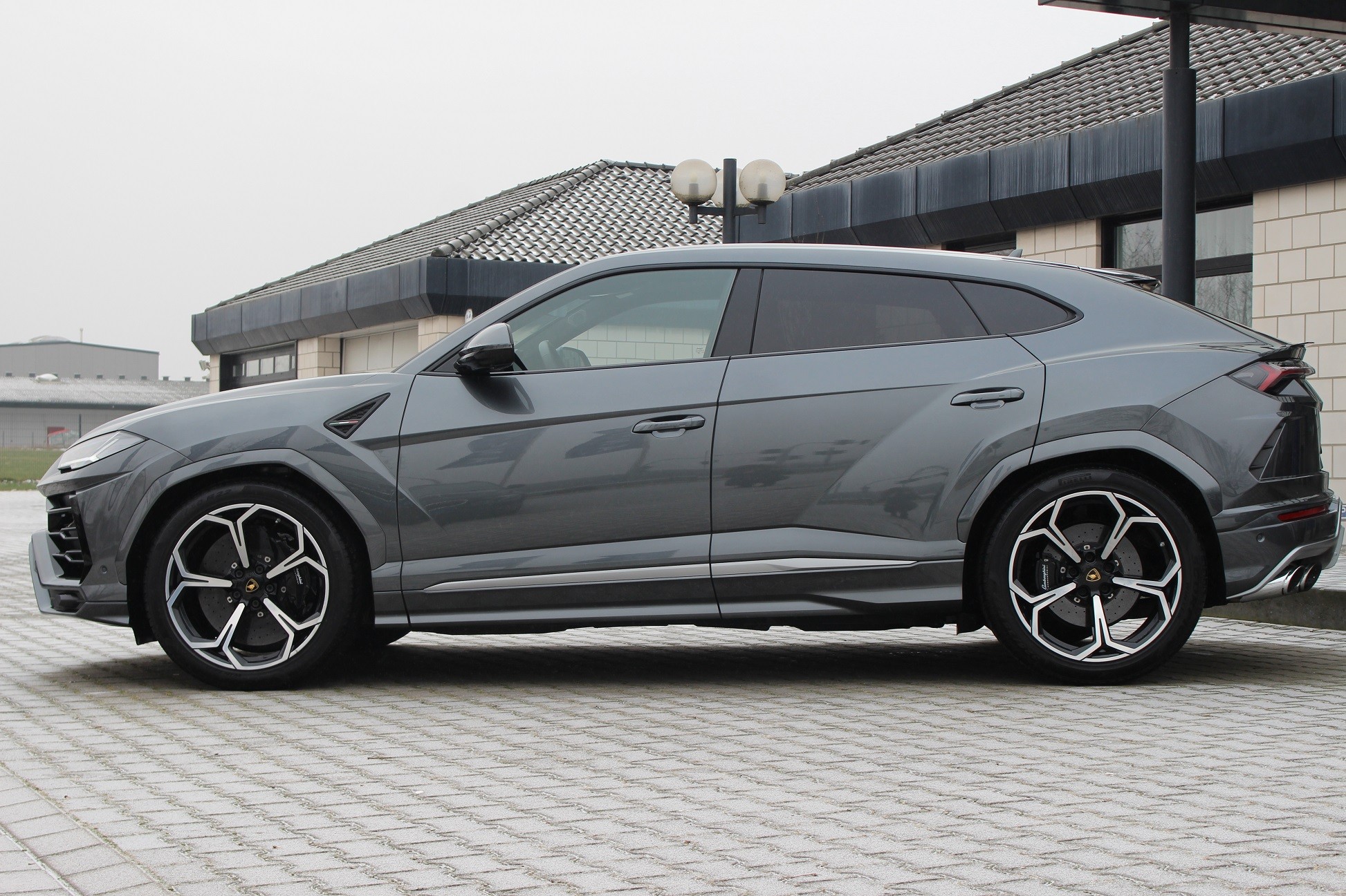 2018 Lamborghini Urus, 3/20