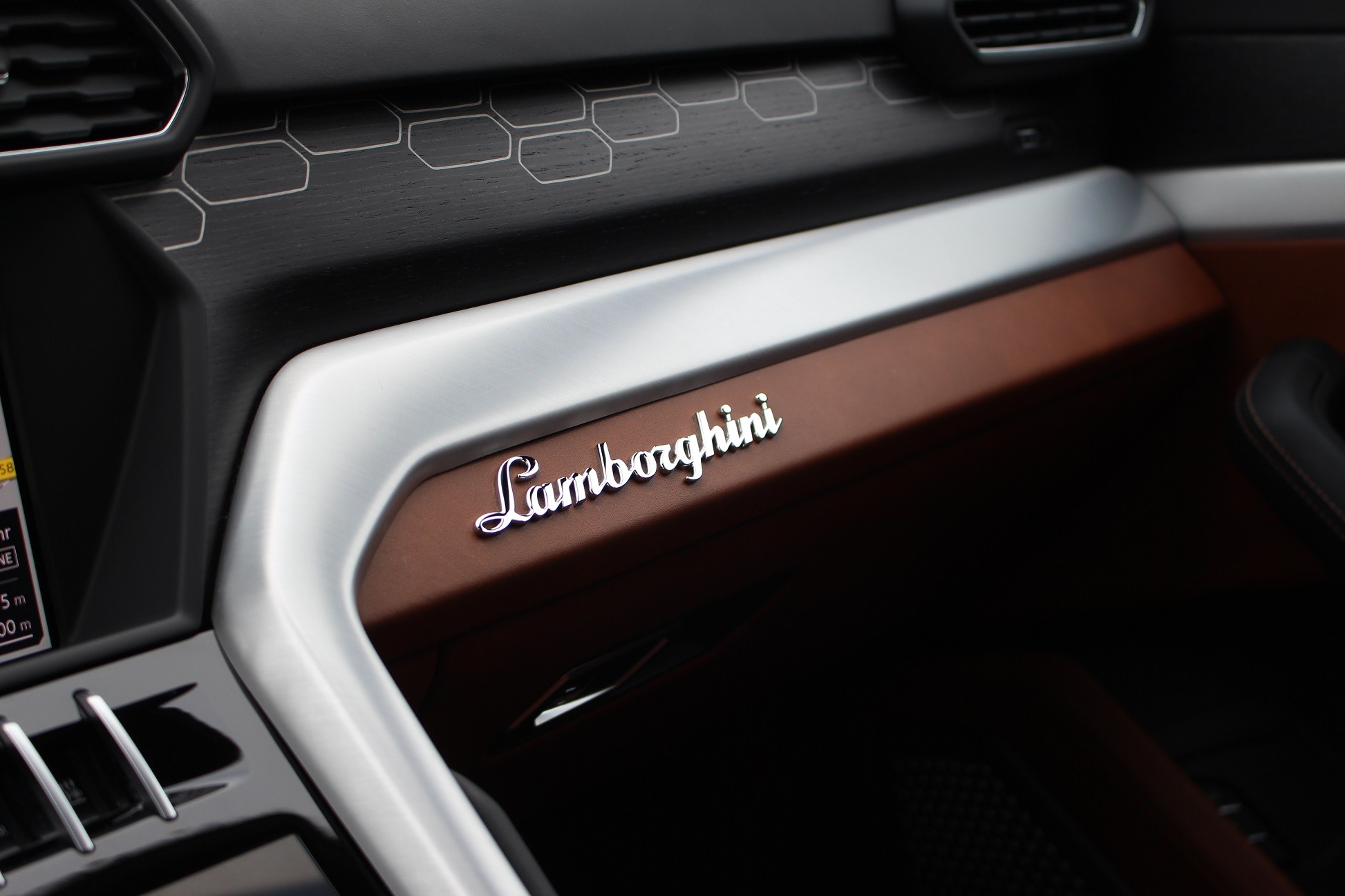 2018 Lamborghini Urus, 9/20