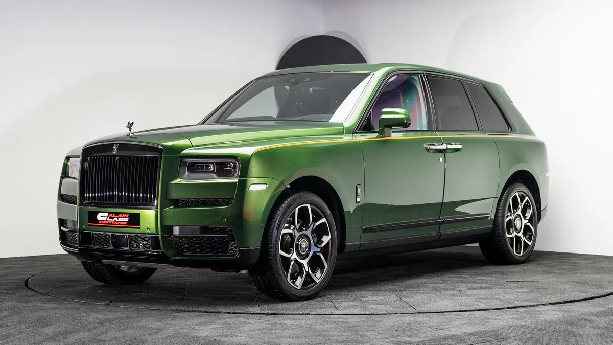 2021 Rolls Royce Cullinan Black Badge for sale, exterior
