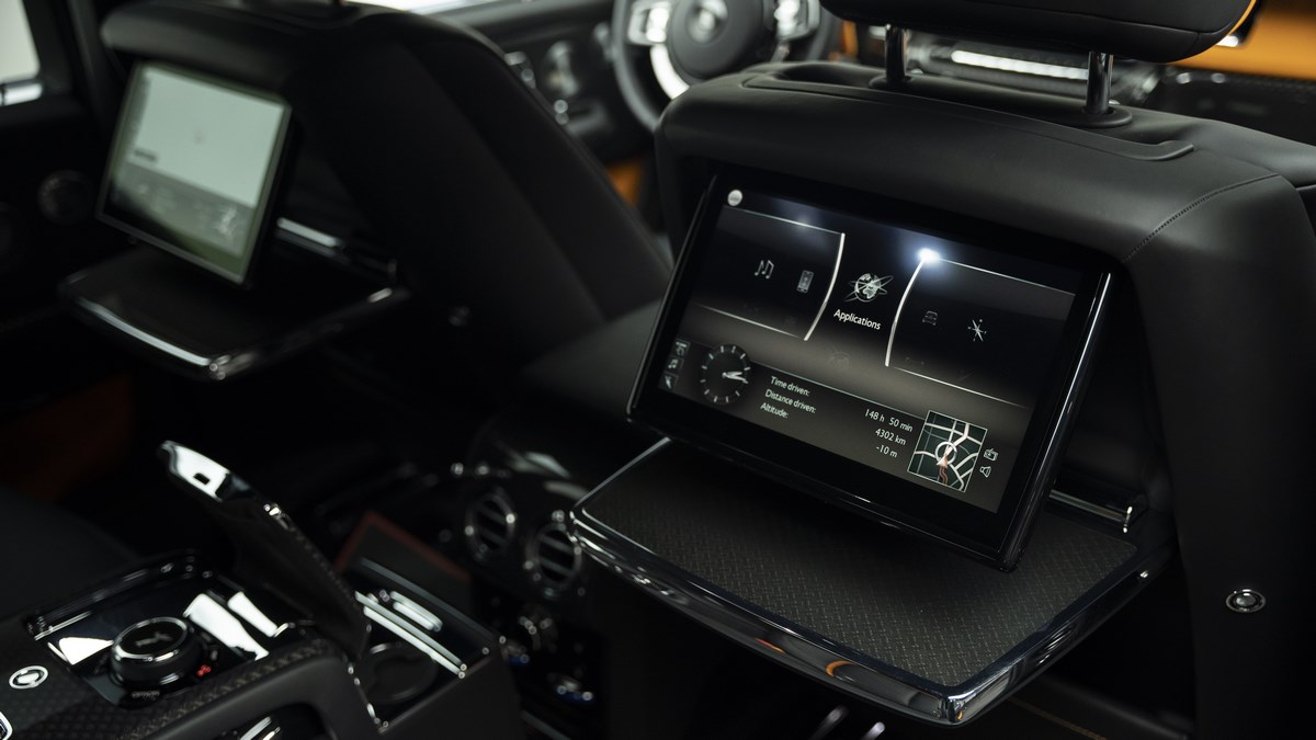 2021 Rolls Royce Cullinan Black Badge, 8/20