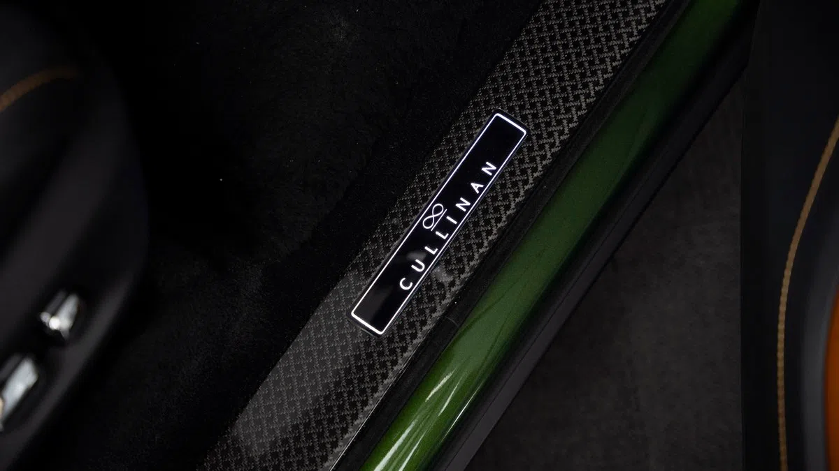 2021 Rolls Royce Cullinan Black Badge, detail