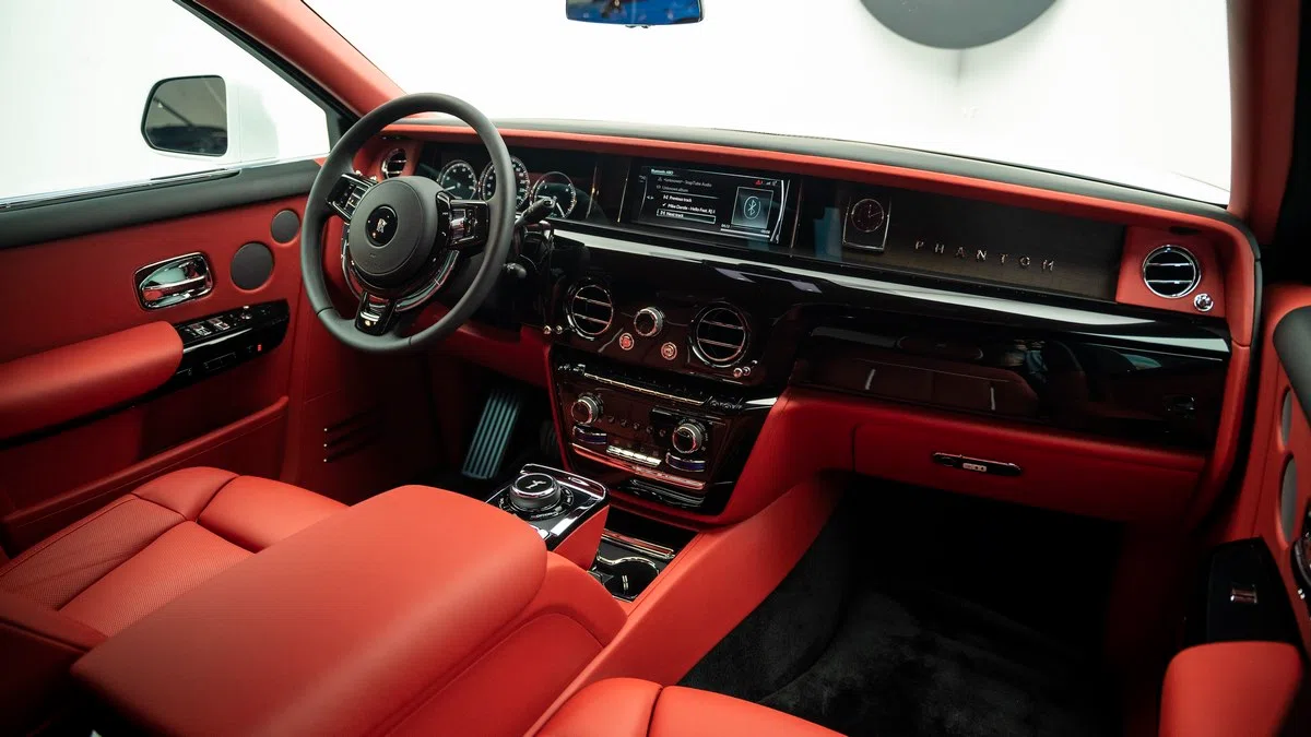 2022 Rolls Royce Phantom interior