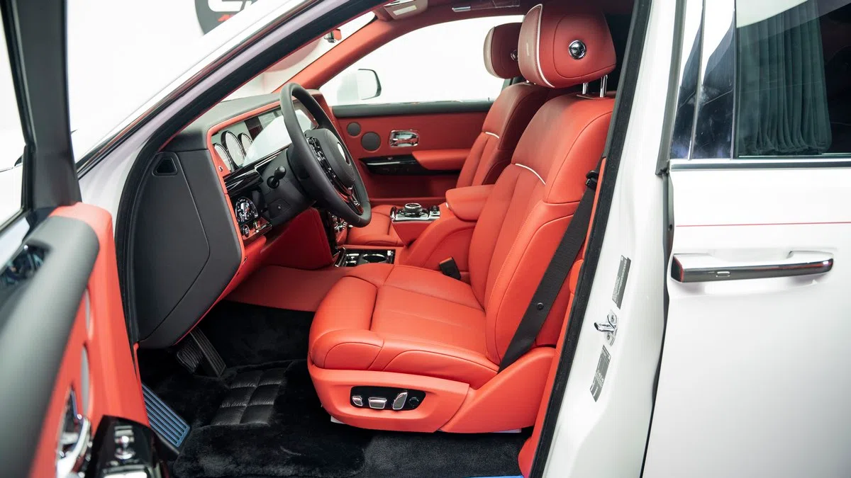 2022 Rolls Royce Phantom interior, seats