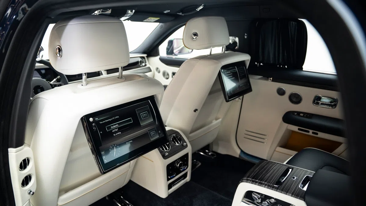 2022 Rolls Royce Ghost EWB interior