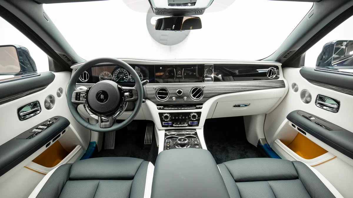 2022 Rolls Royce Ghost EWB interior