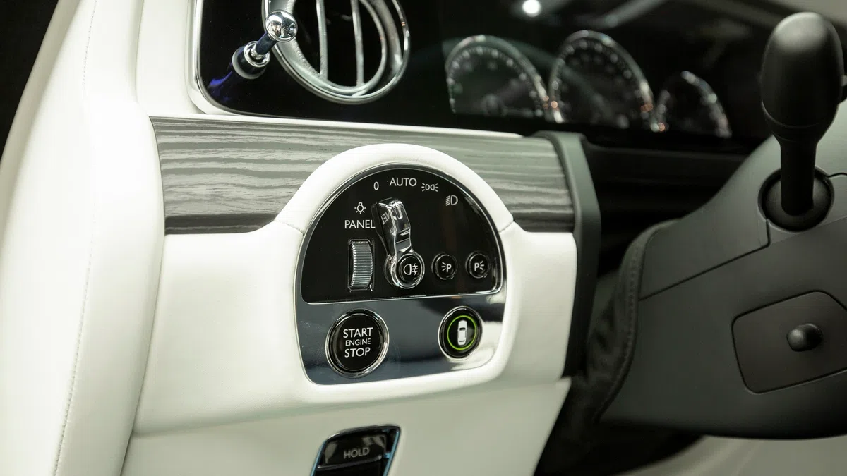 2022 Rolls Royce Ghost EWB interior