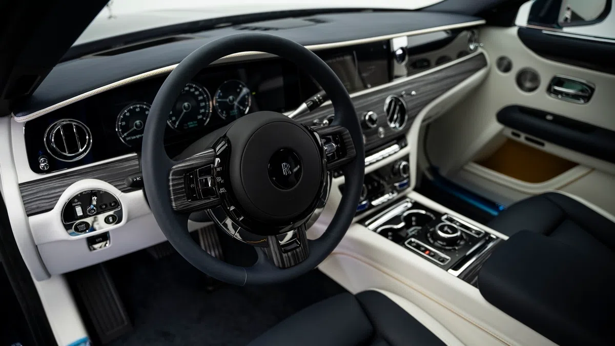 2022 Rolls Royce Ghost EWB interior