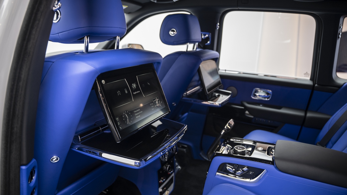 2022 Rolls Royce Cullinan, 4/17