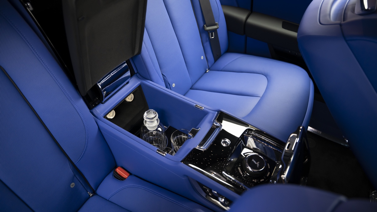 2022 Rolls Royce Cullinan, 6/17