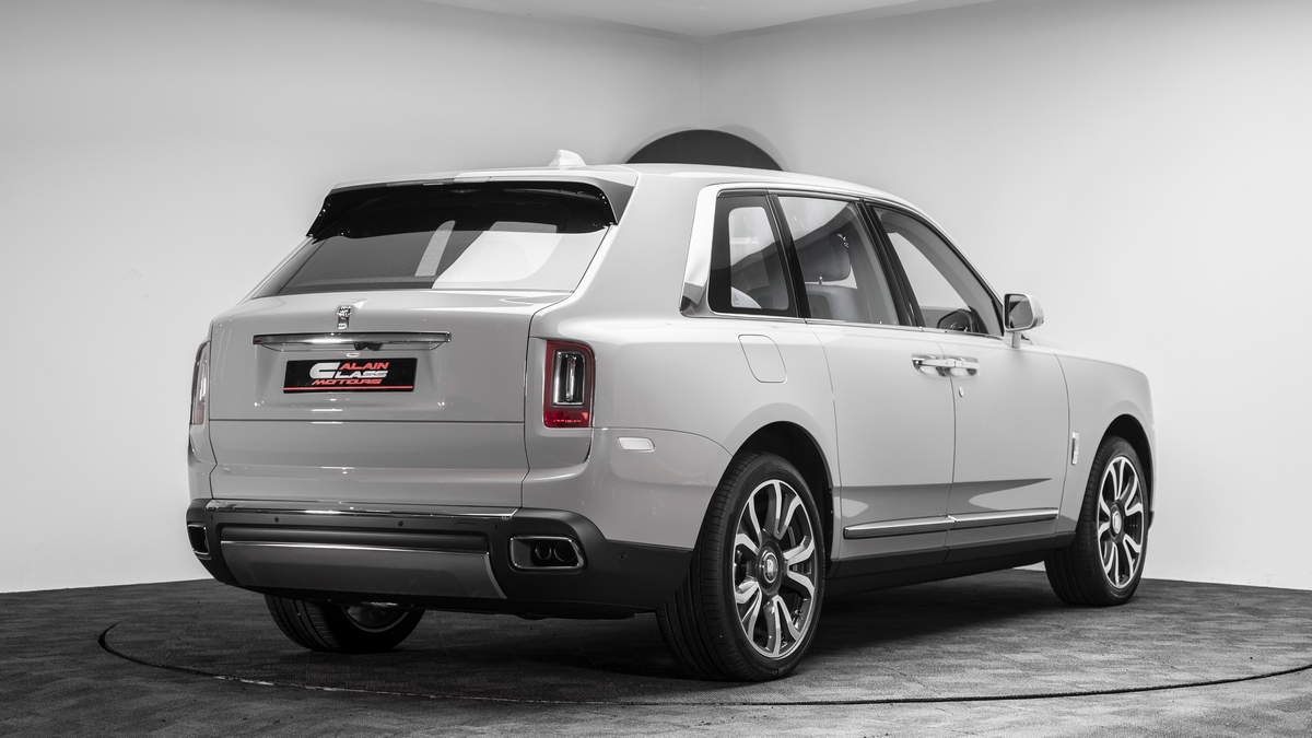 2022 Rolls Royce Cullinan, 16/17