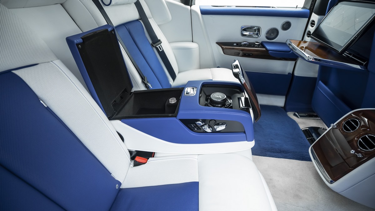 2019 Rolls Royce Phantom, 6/18