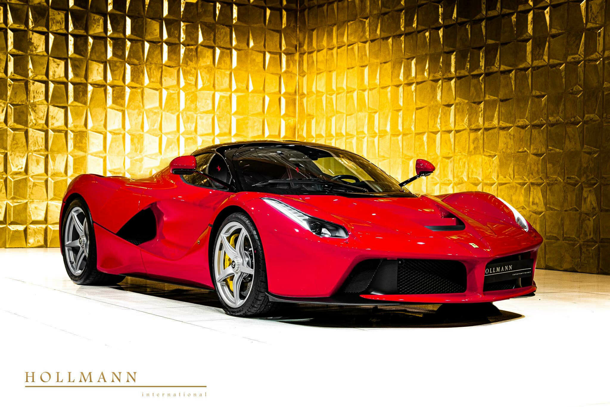 Ferrari LaFerrari, 2/20