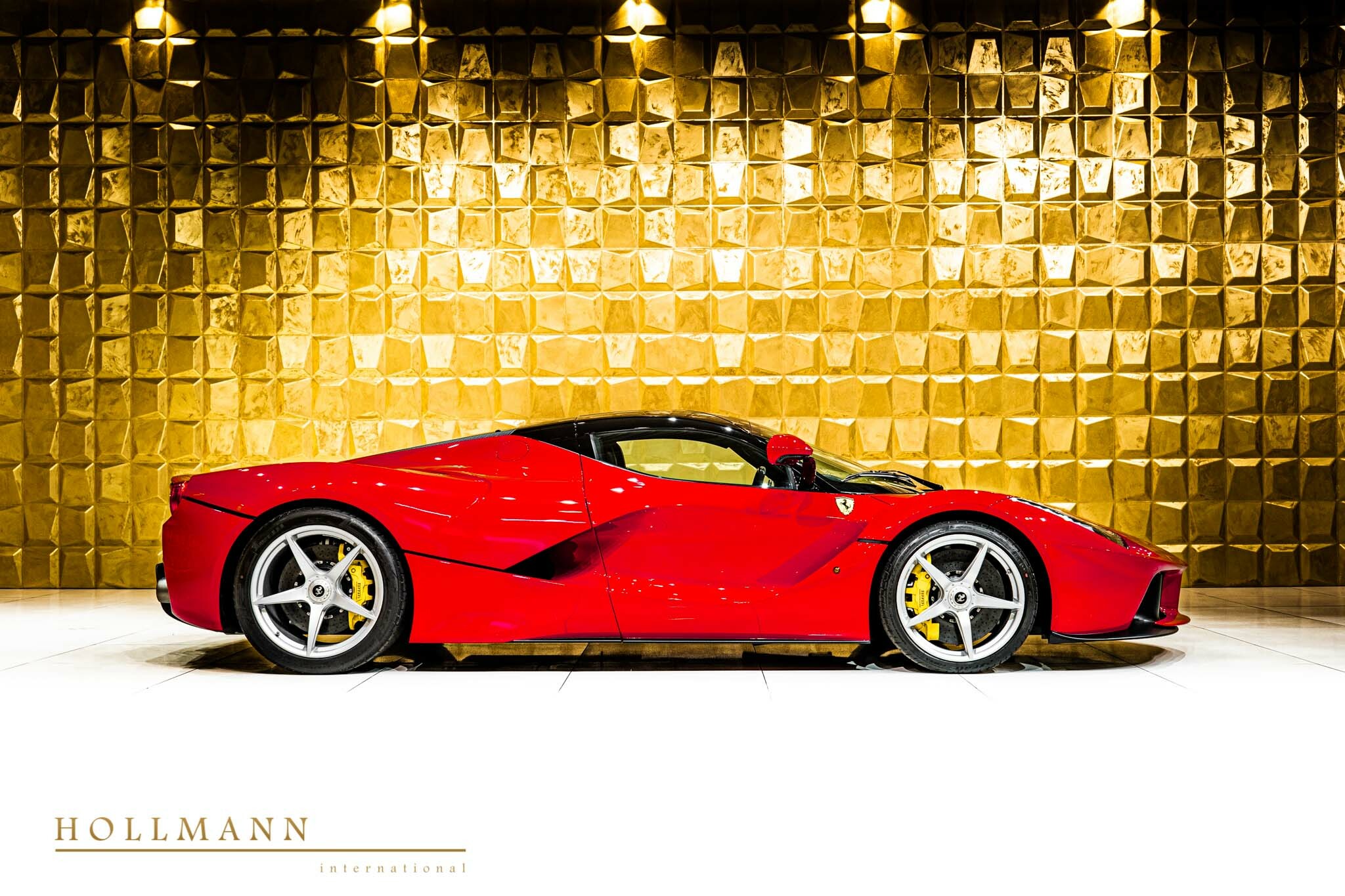Ferrari LaFerrari, 8/20