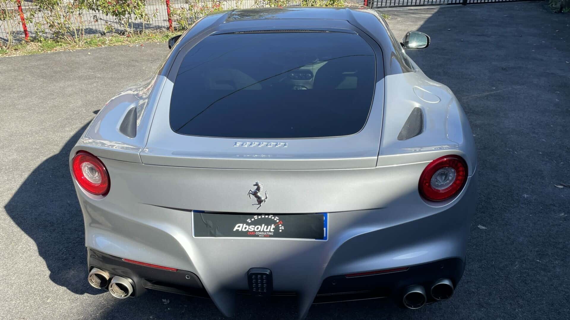 2017 Ferrari F12 Berlinetta 70th, 7/11