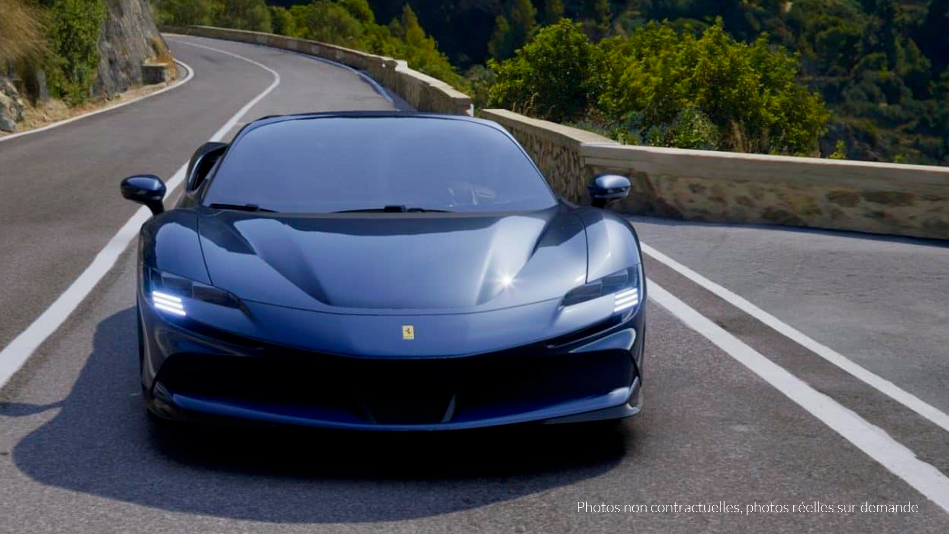 2022 Ferrari SF90 Spider