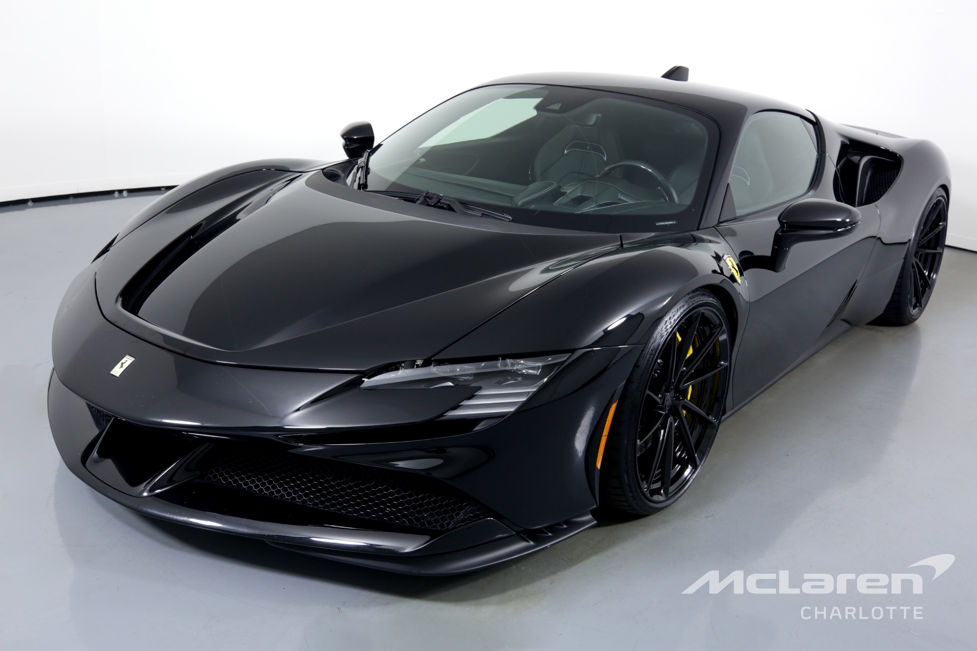2021 FERRARI SF90 STRADALE, 2/20