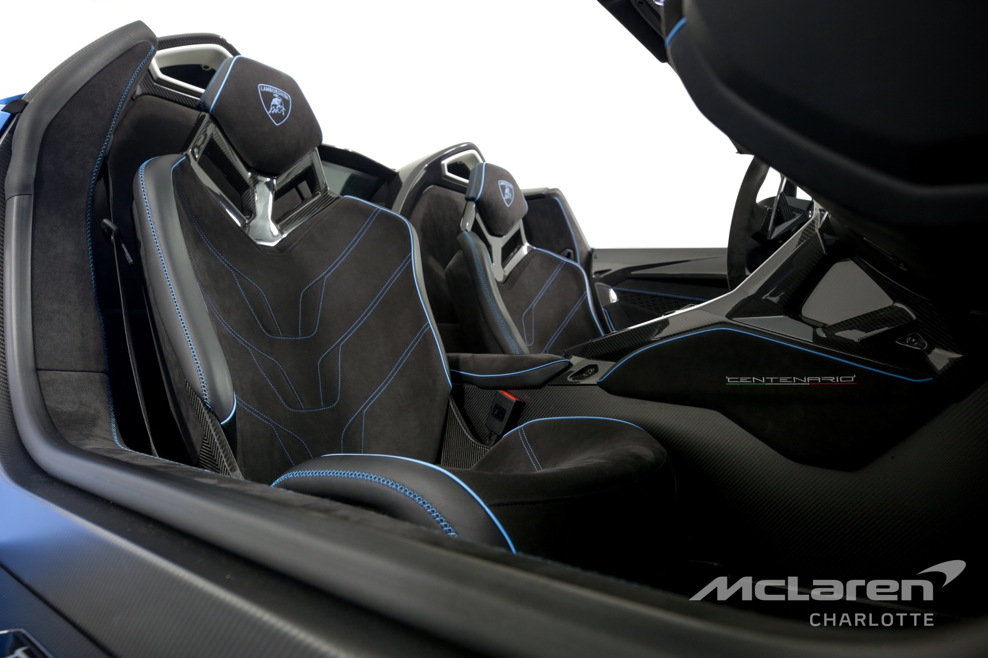 2017 LAMBORGHINI CENTENARIO, 18/21