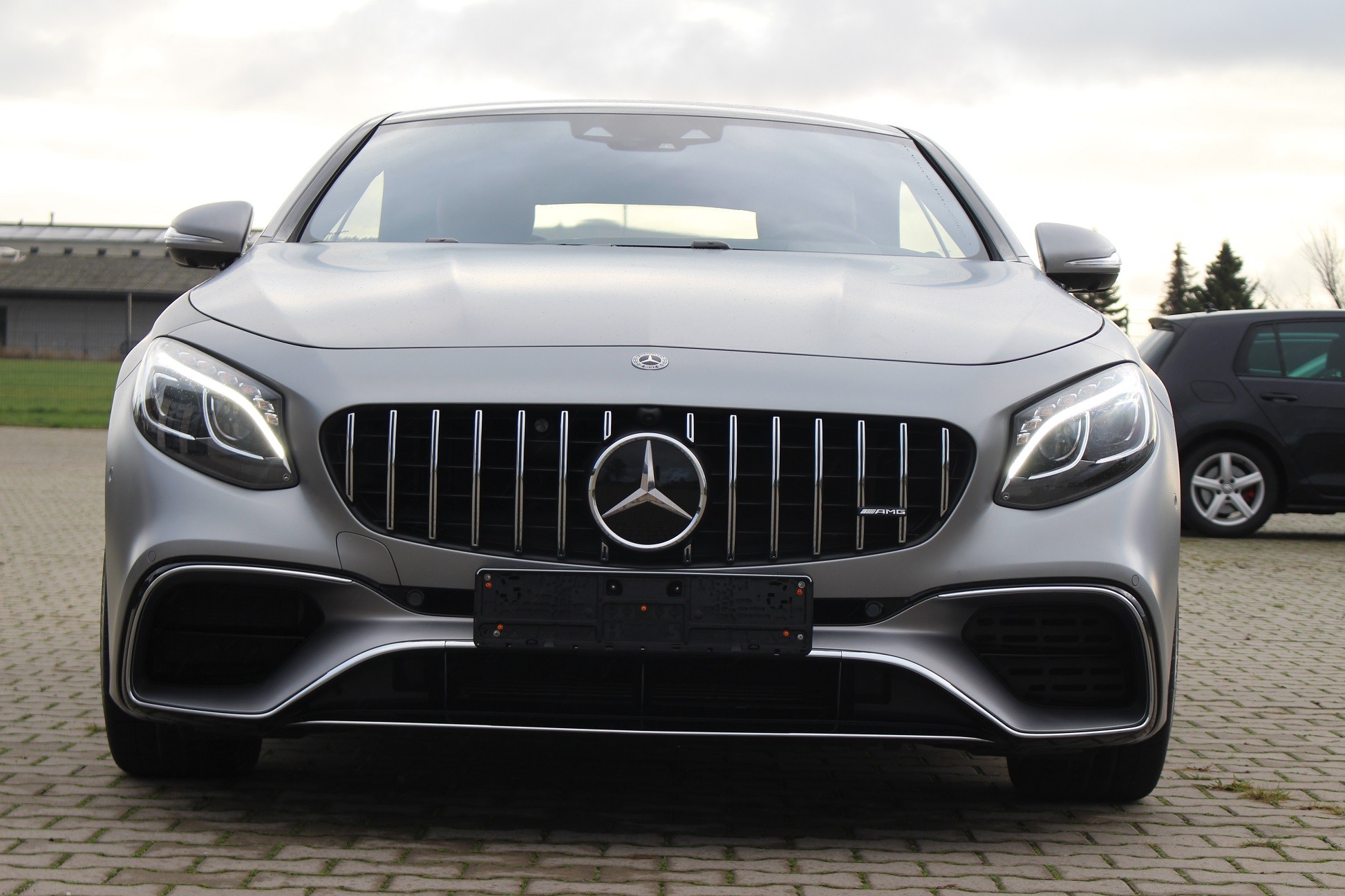 2018 Mercedes-AMG S 63 AMG 4MATIC Coupé, 13/19