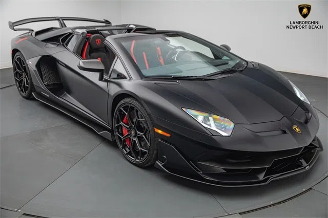 2021 Lamborghini Aventador SVJ Base Convertible