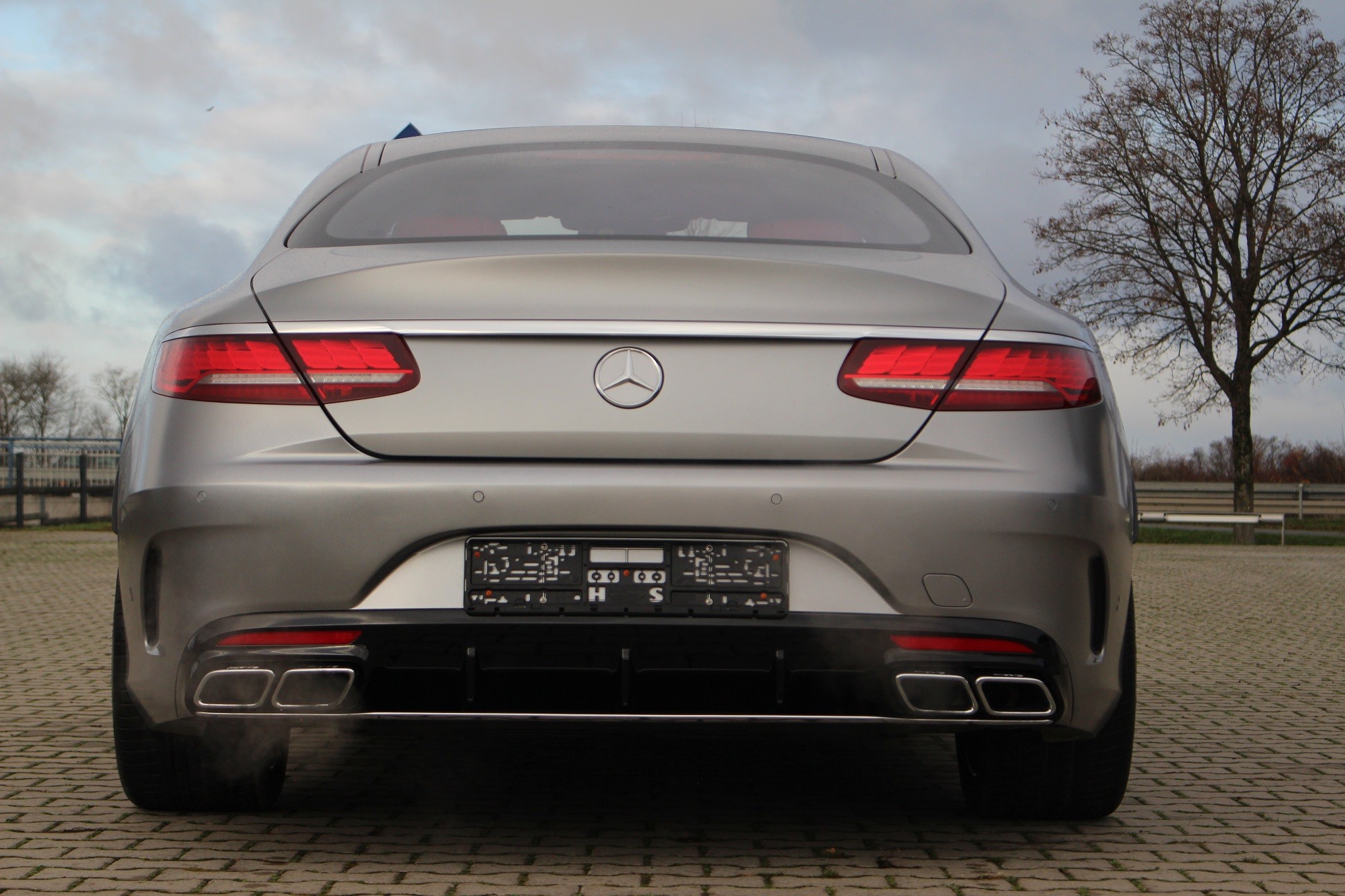 2018 Mercedes-AMG S 63 AMG 4MATIC Coupé, 17/19