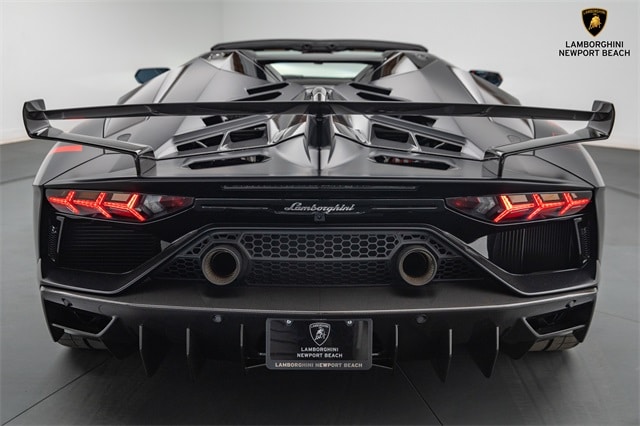 2021 Lamborghini Aventador SVJ Base Convertible, 10/20