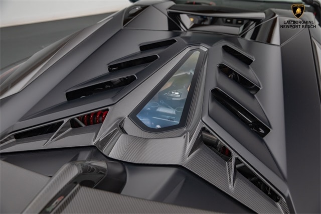2021 Lamborghini Aventador SVJ Base Convertible, 12/20