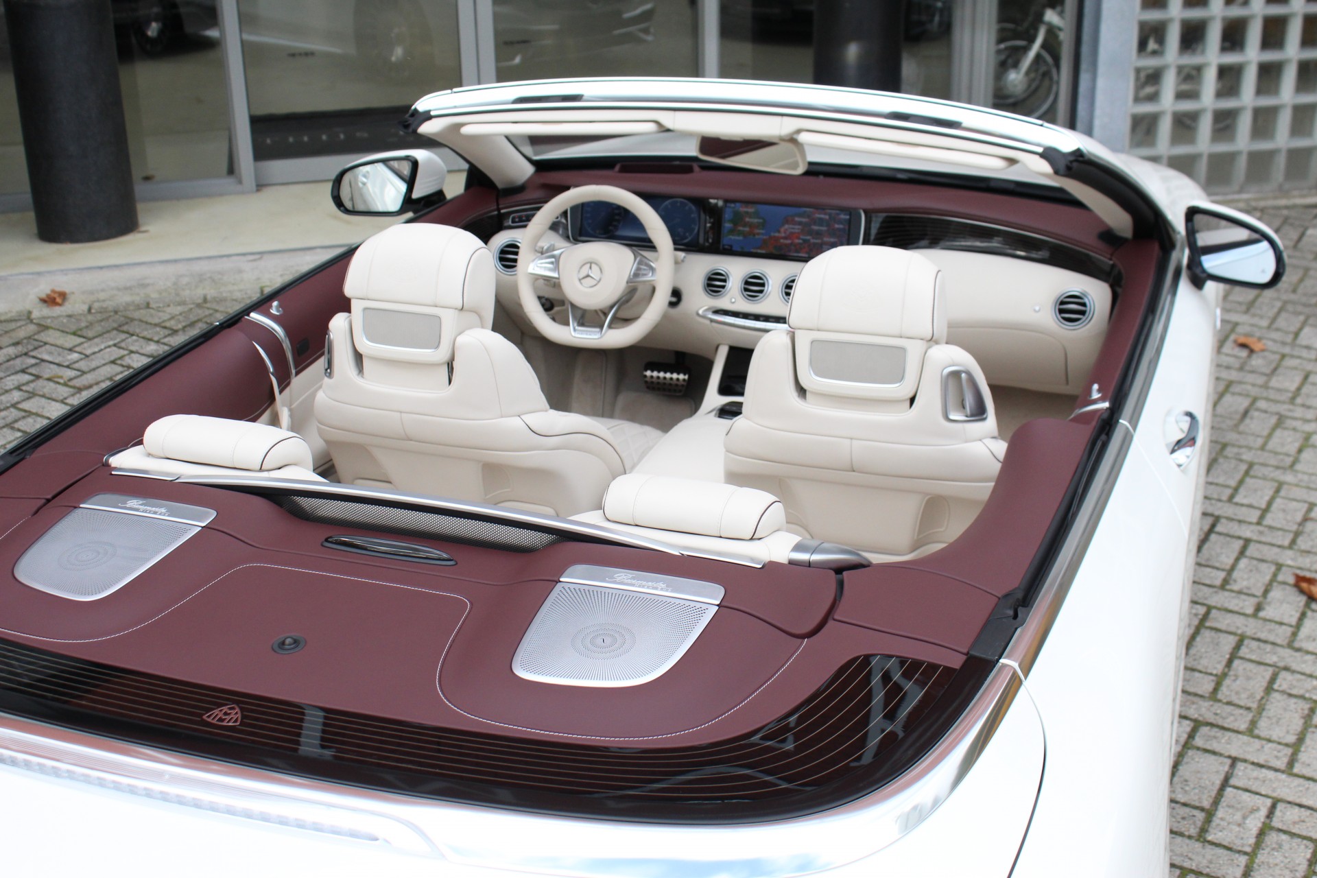 2017 Mercedes-Maybach S 650 Cabriolet 1 of 300, 3/19