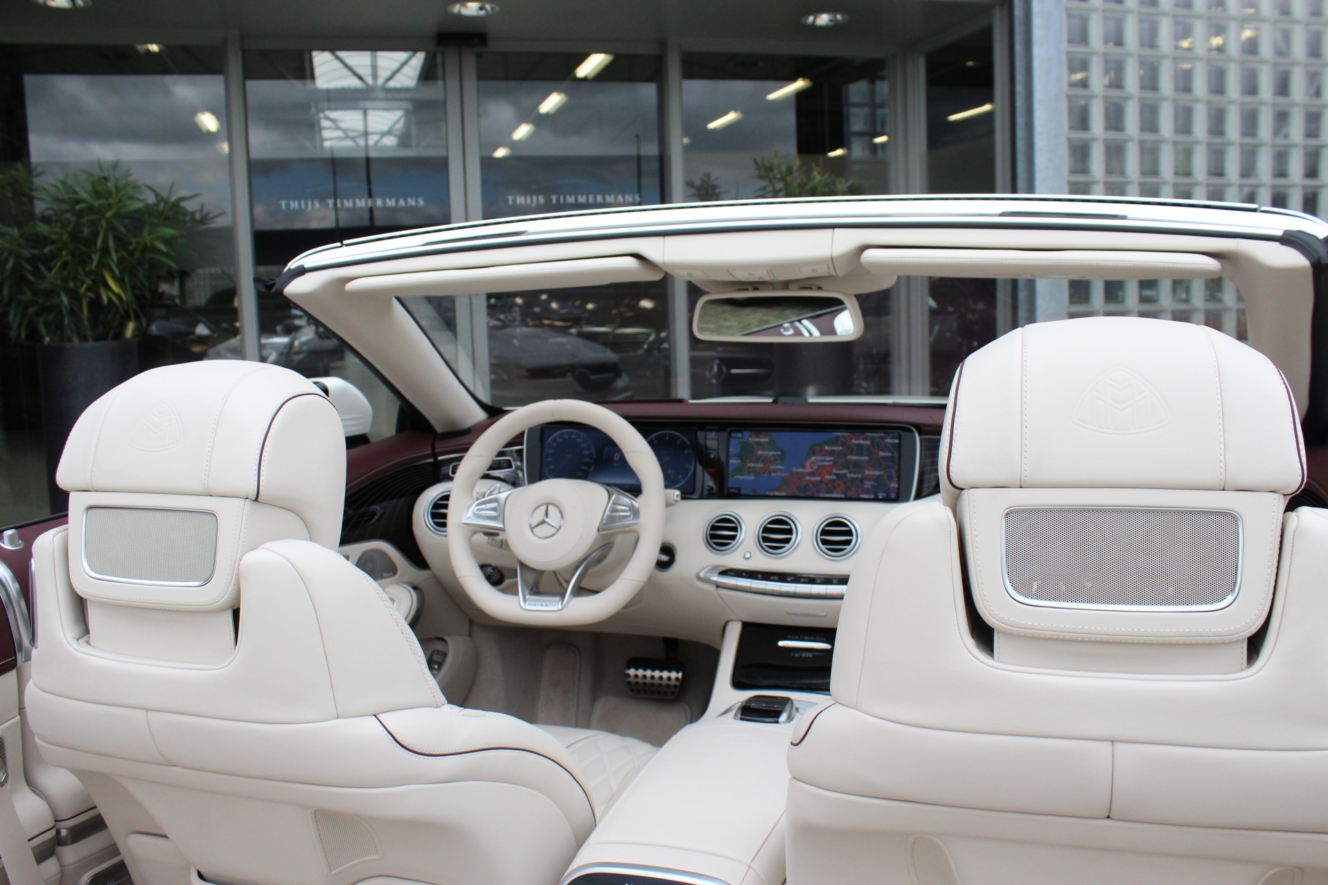 2017 Mercedes-Maybach S 650 Cabriolet 1 of 300, 4/19