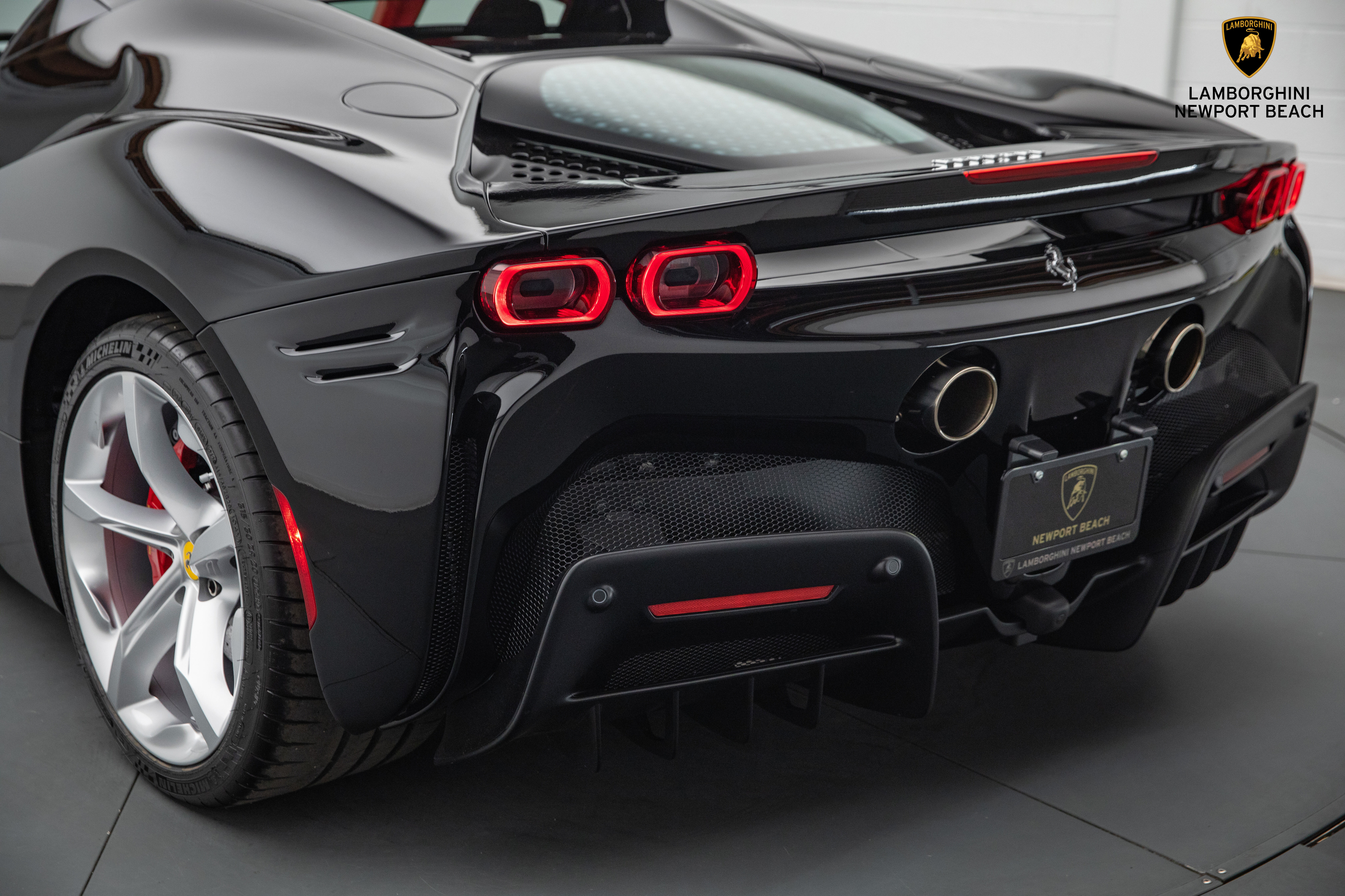 2022 Ferrari SF90 Stradale, 8/12