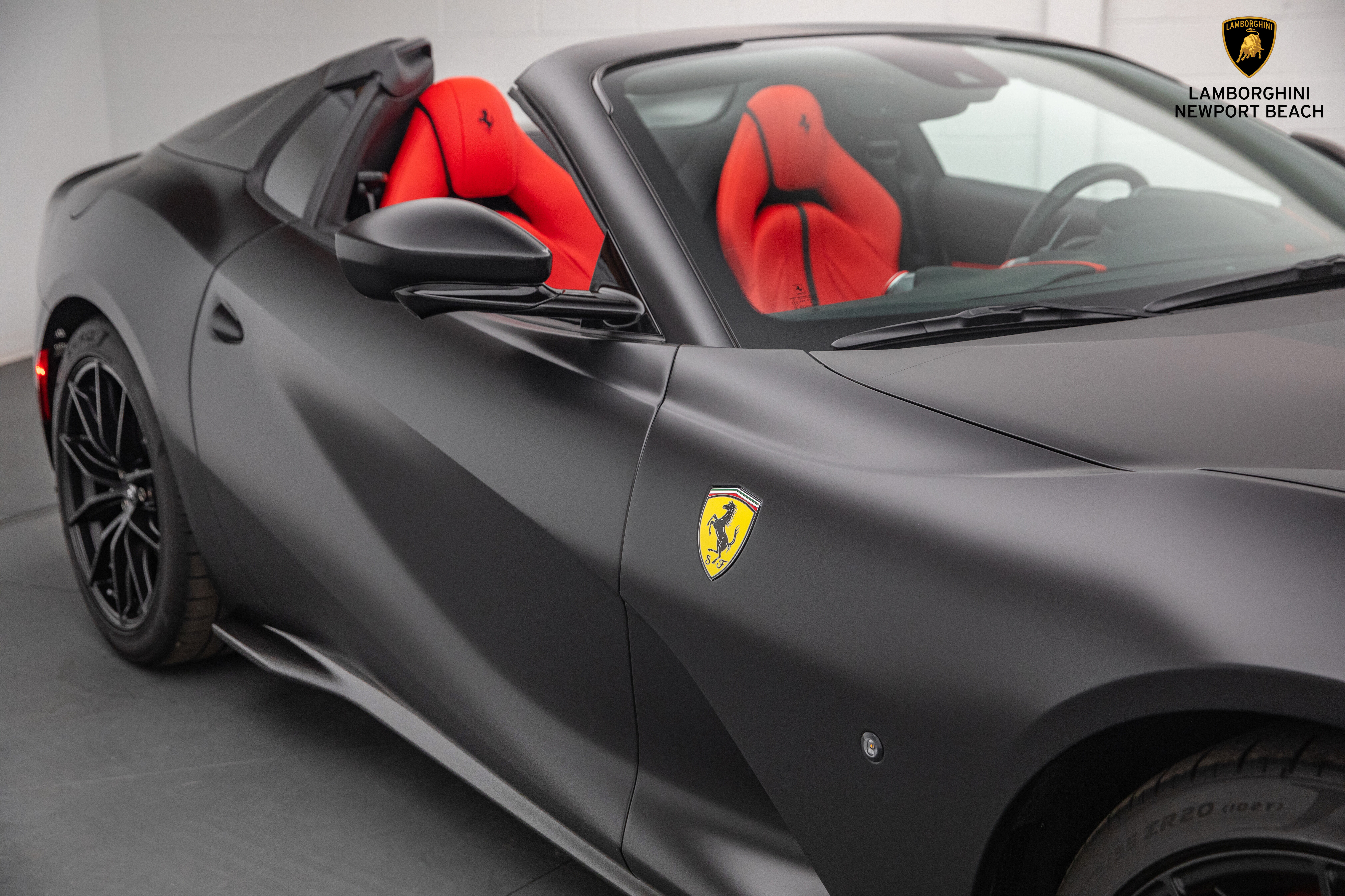 2021 Ferrari 812 GTS, 2/20