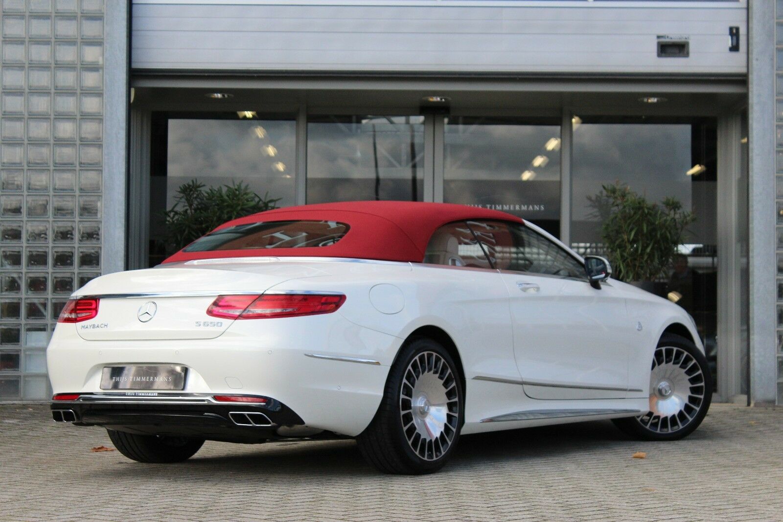 2017 Mercedes-Maybach S 650 Cabriolet 1 of 300, 8/19