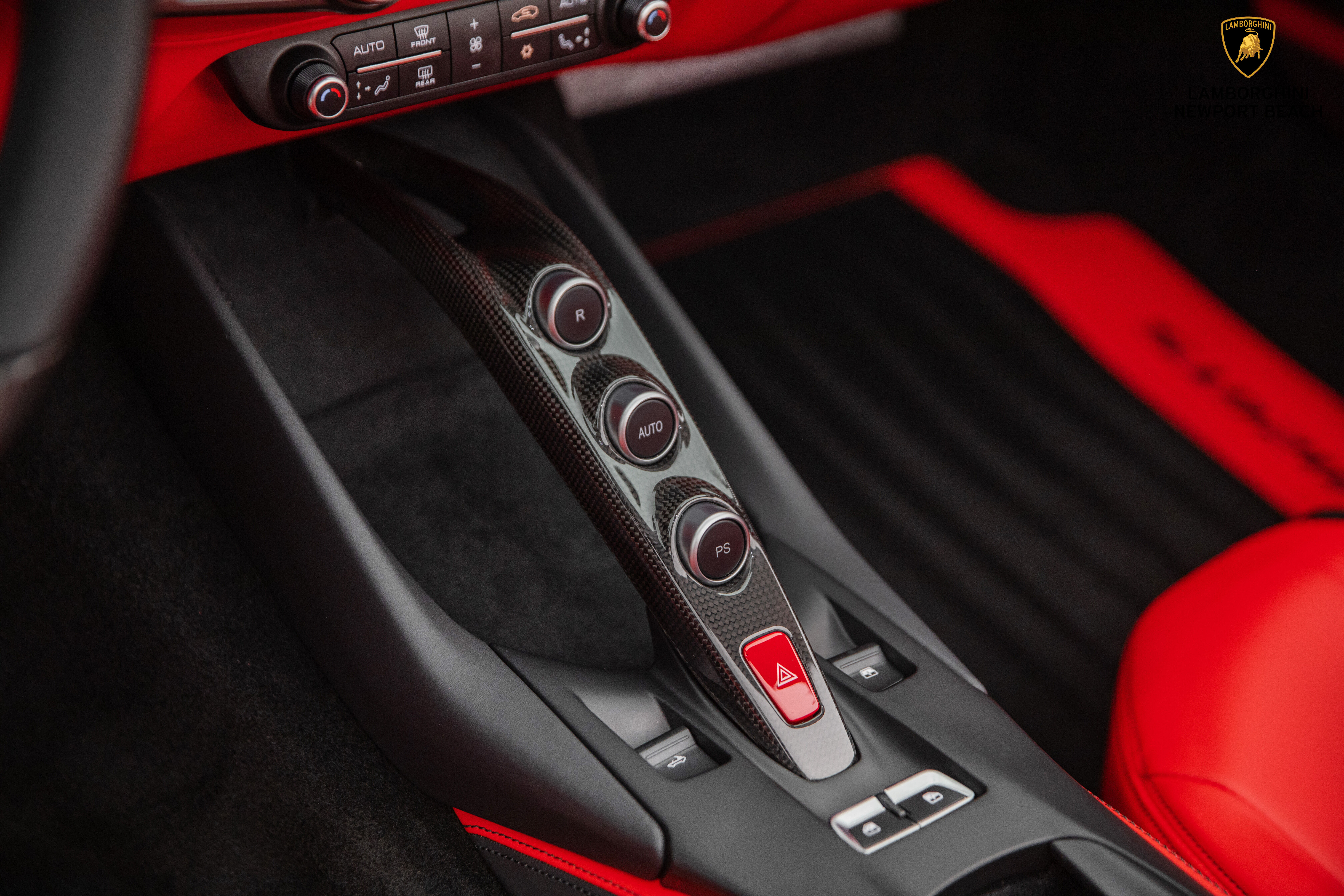 2021 Ferrari 812 GTS, 18/20