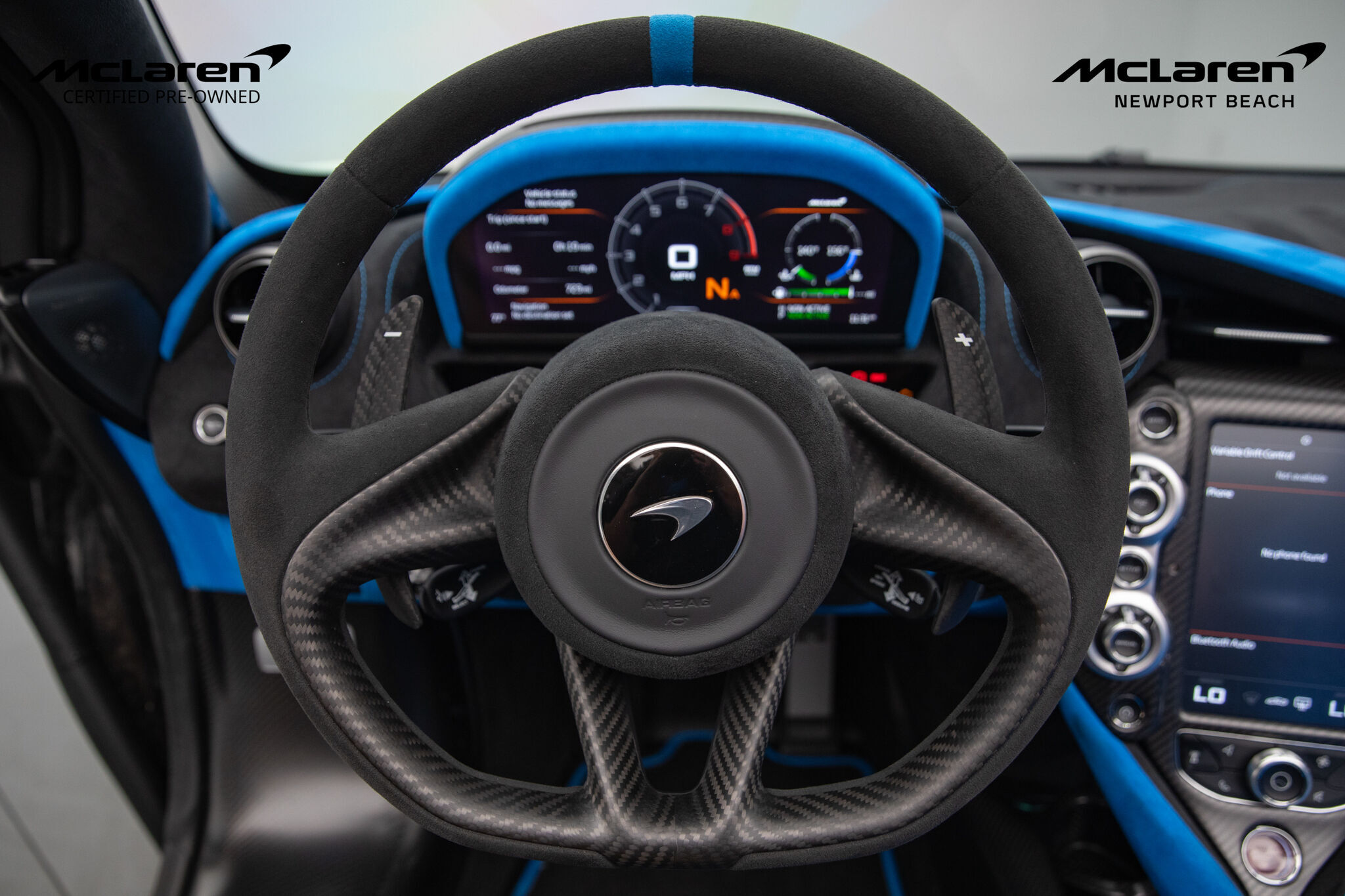 2022 McLaren 765LT, 18/20