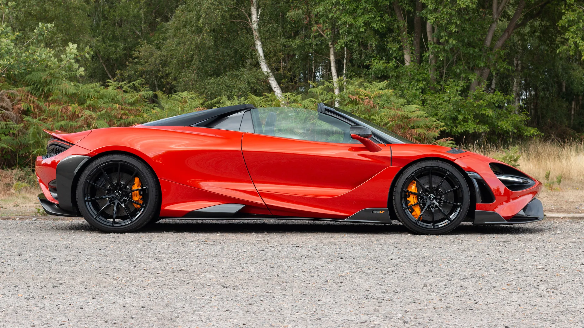 2022 McLaren 765LT Spider, 8/19