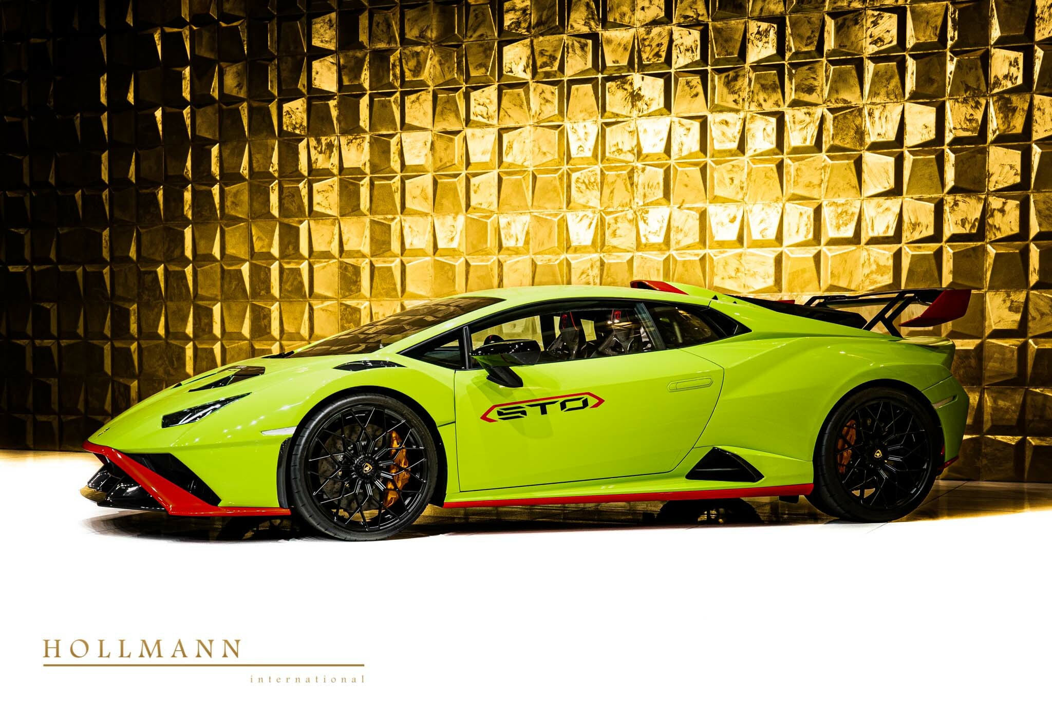 2022 Lamborghini Huracán STO, 6/19